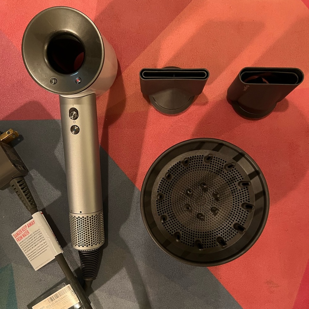 Dyson Supersonic Hair Dryer White/Silver